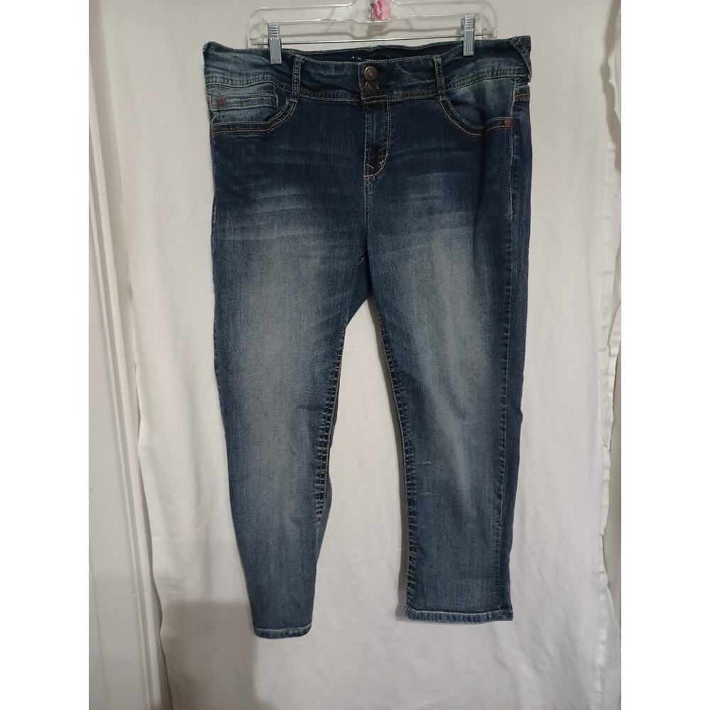 Wallflower Luscious Curvy Jr. Women’s Bootcut Jeans Size 17 Stretch A123